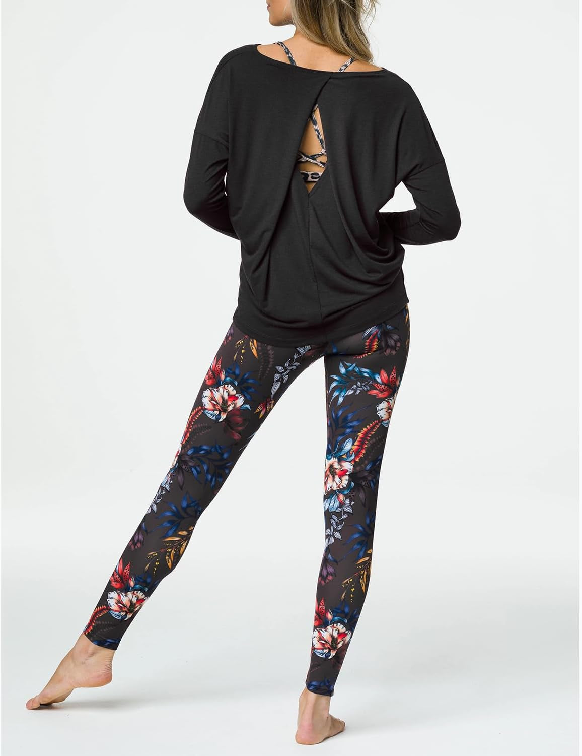 Open Back Long Sleeve Activewear Shirt